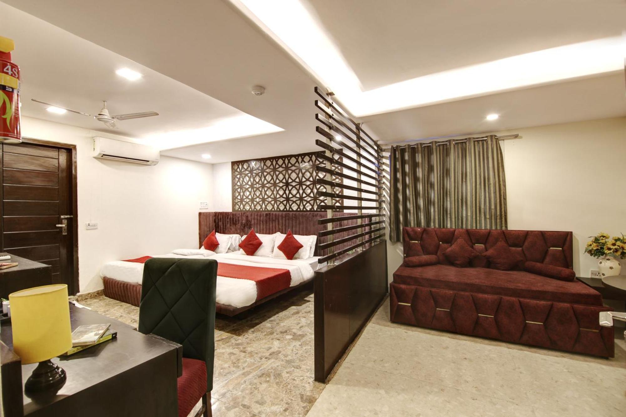 Hotel Wk Comfort - Near White Clove Új-Delhi Kültér fotó