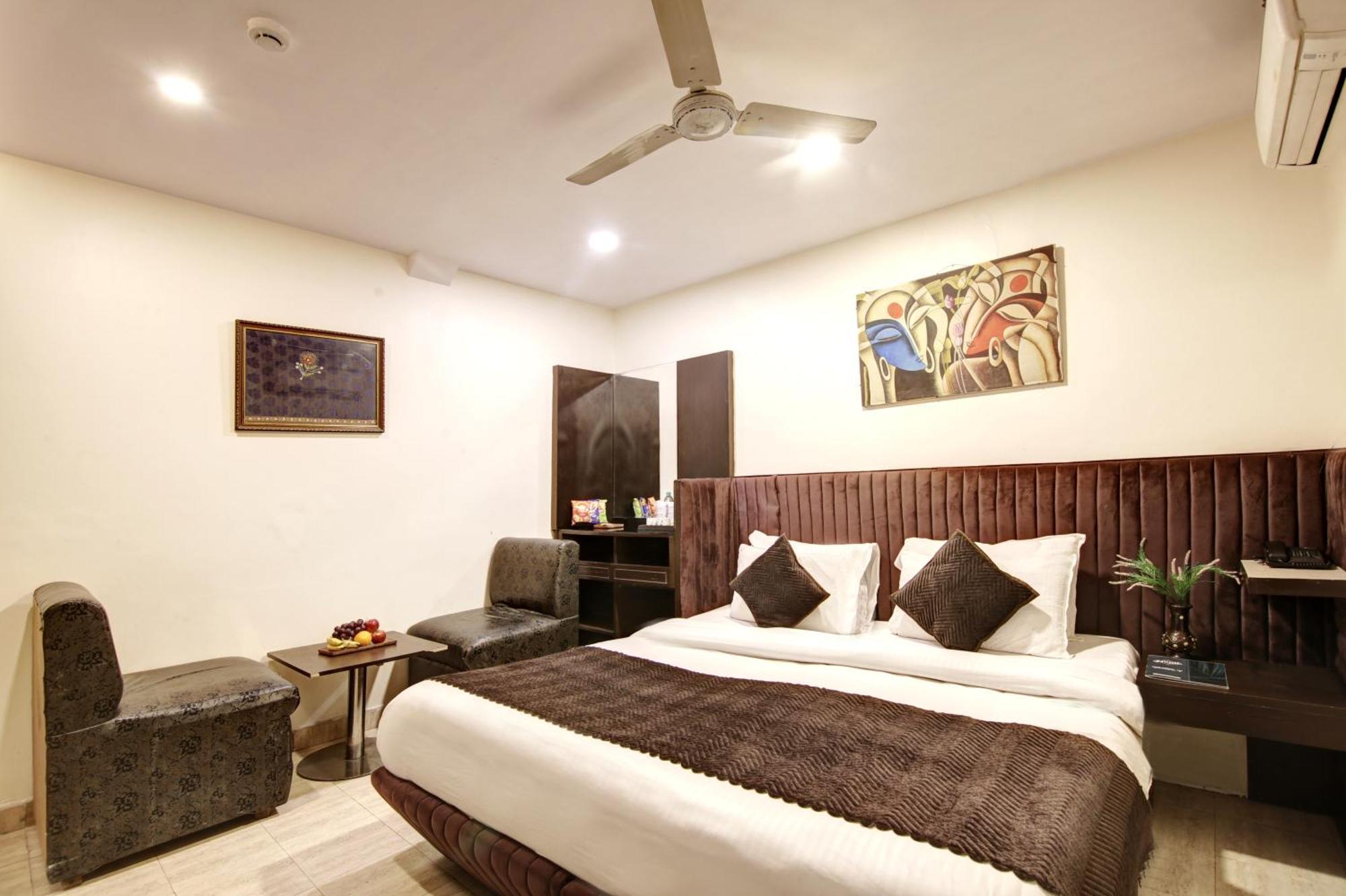 Hotel Wk Comfort - Near White Clove Új-Delhi Kültér fotó